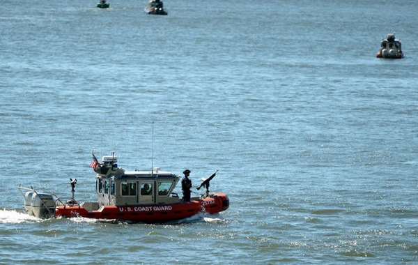 Береговая охрана США ищет 39 человек с затонувшей недалеко от Флориды лодки